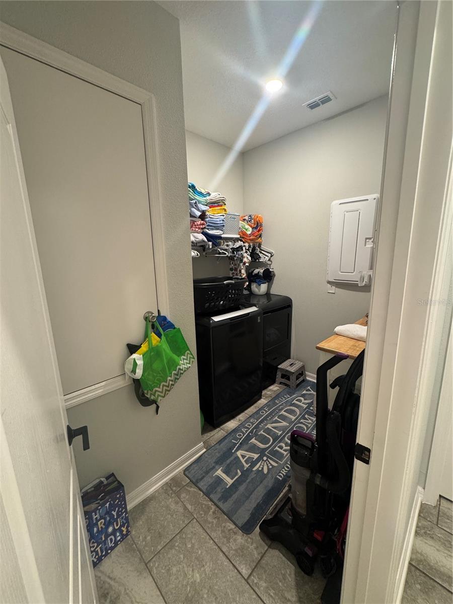 Listing photo id 15 for 12409 Brick Cobblestone Drive