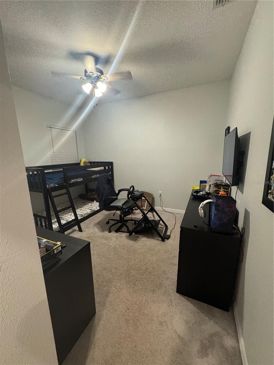 Listing photo id 17 for 12409 Brick Cobblestone Drive