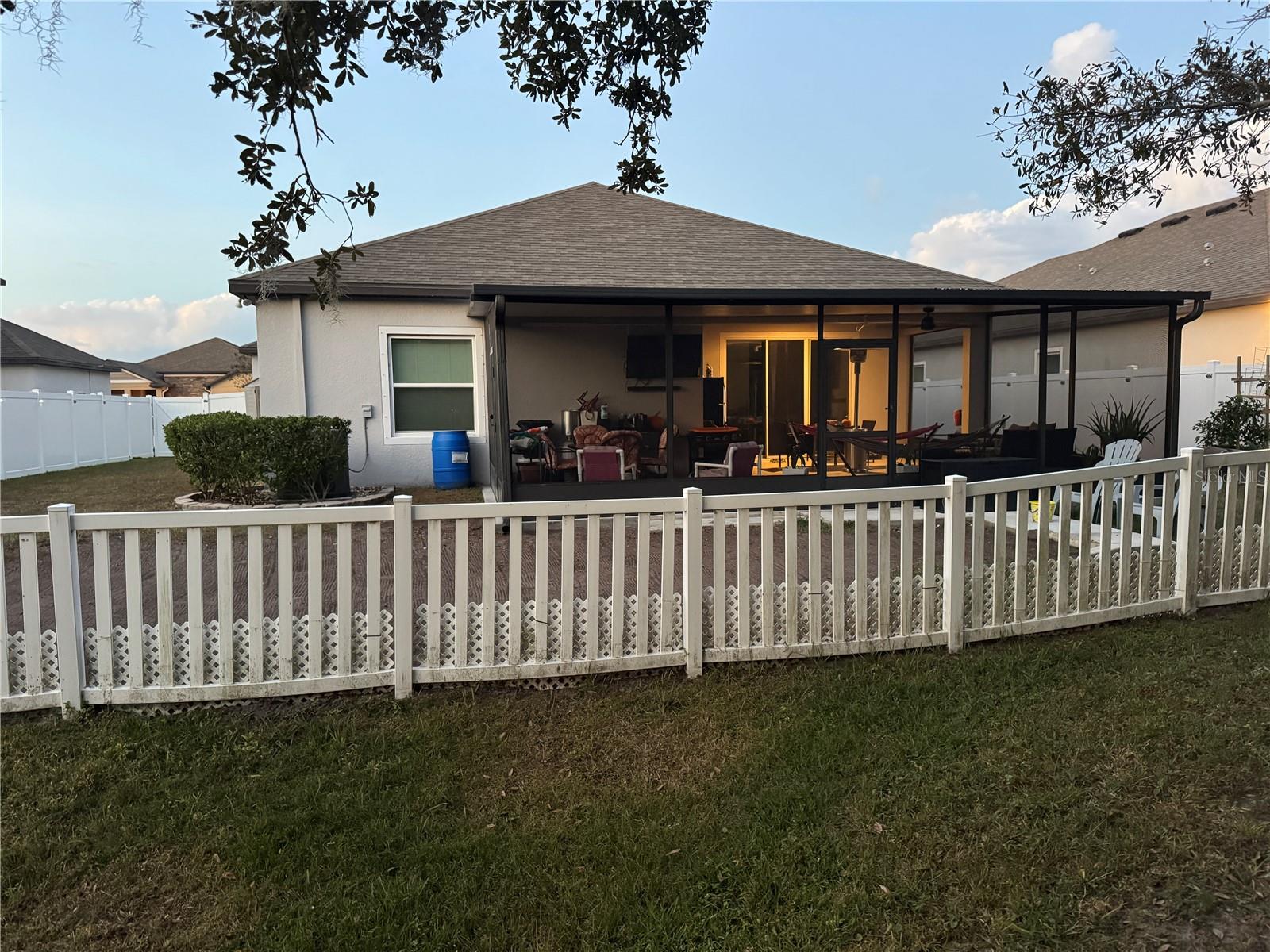 Listing photo id 6 for 12409 Brick Cobblestone Drive