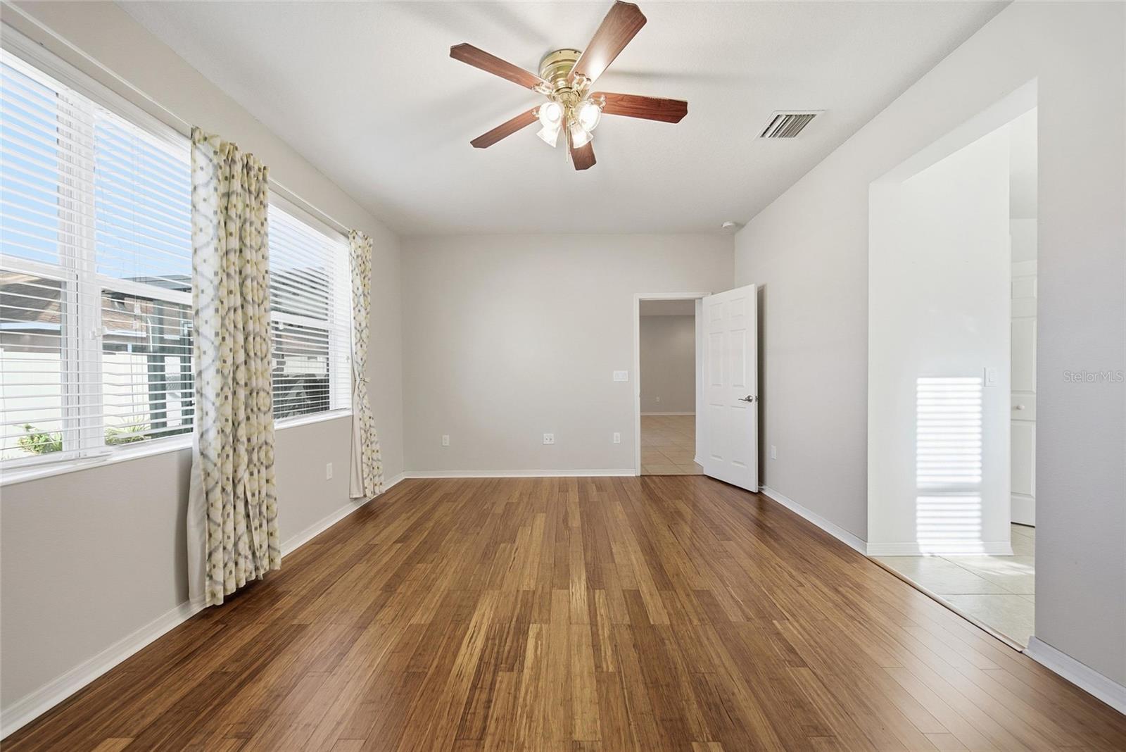 Image 12 of 33 For 10214 Caraway Spice Avenue