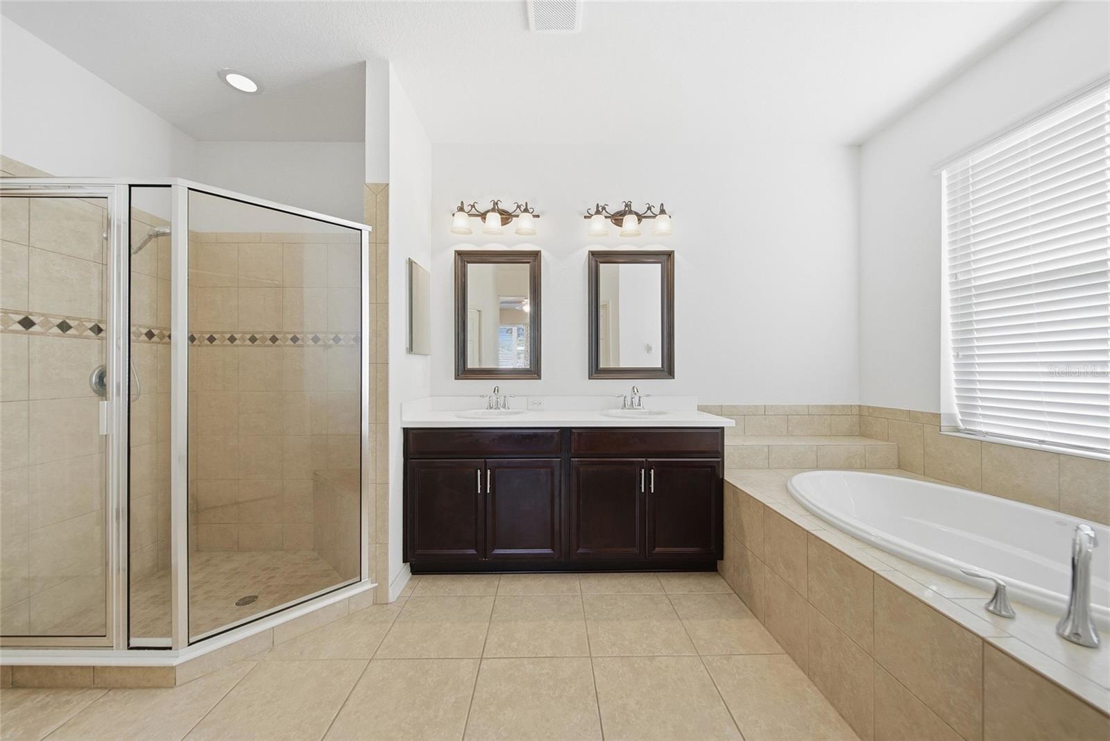 Image 14 of 33 For 10214 Caraway Spice Avenue