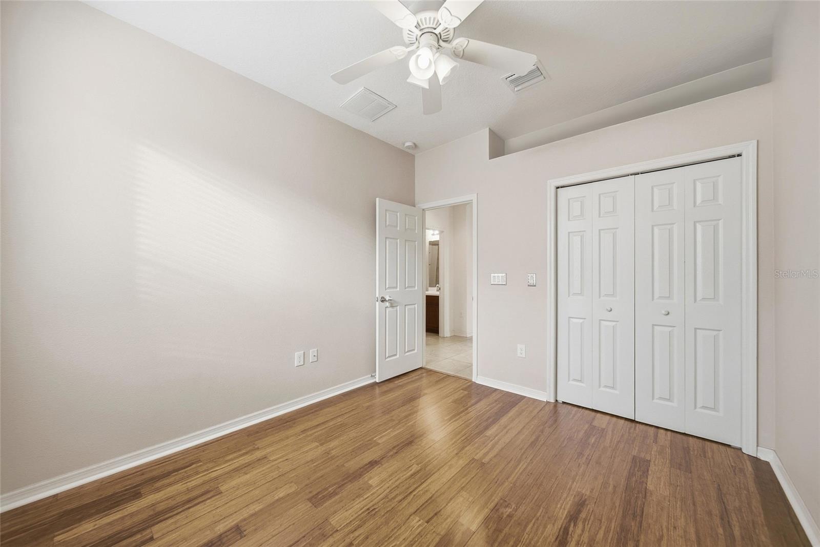 Image 18 of 33 For 10214 Caraway Spice Avenue