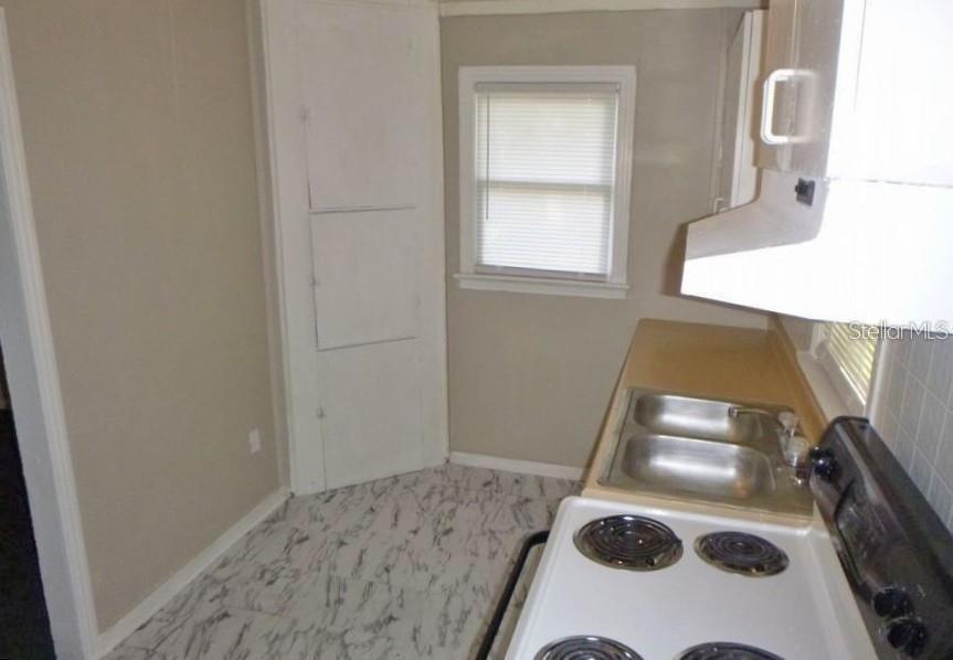 Image 8 of 19 For 424 Dr M L King Jr Boulevard