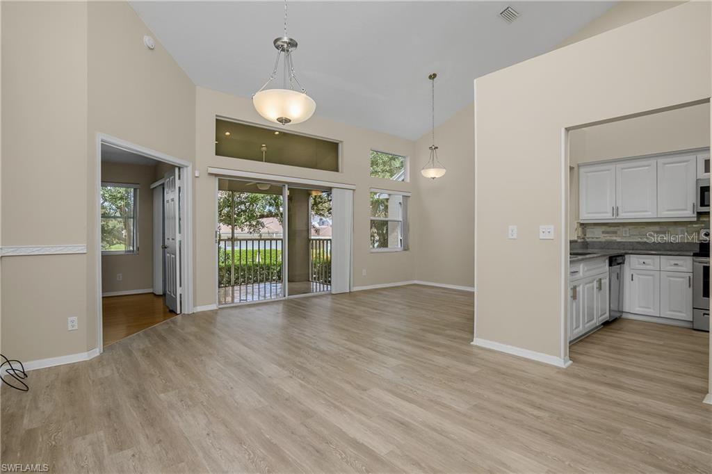 Image 15 of 32 For 12051 Champions Green Way 322