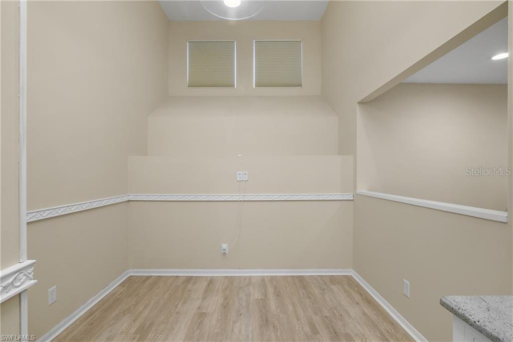 Image 25 of 32 For 12051 Champions Green Way 322