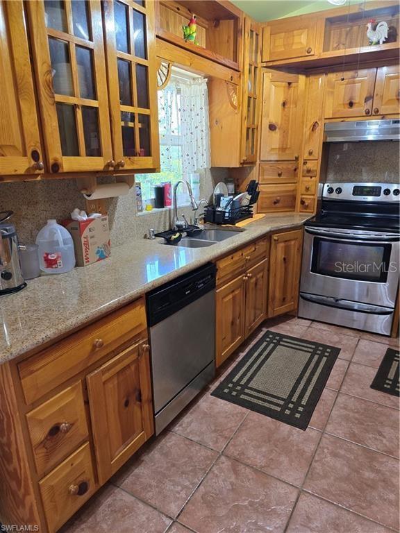 Image 16 of 39 For 1017 15th Street