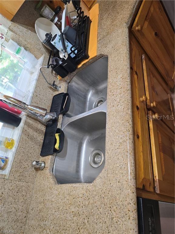 Image 19 of 39 For 1017 15th Street