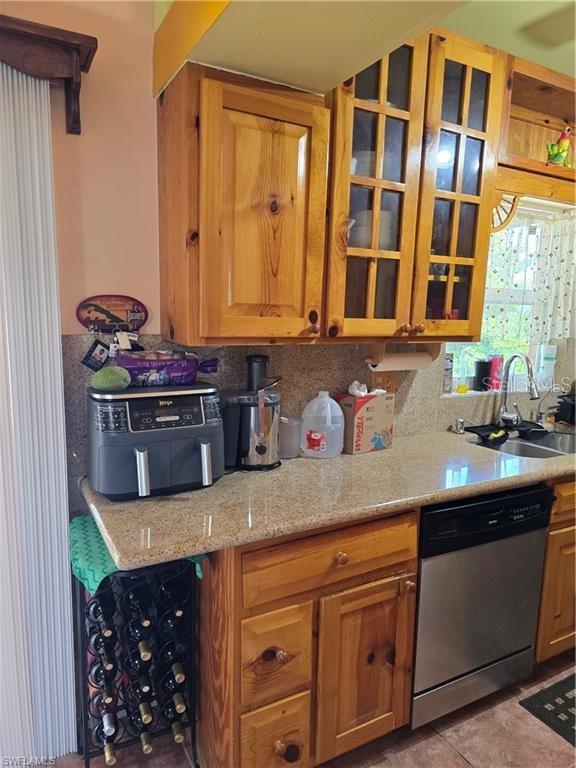 Image 33 of 39 For 1017 15th Street