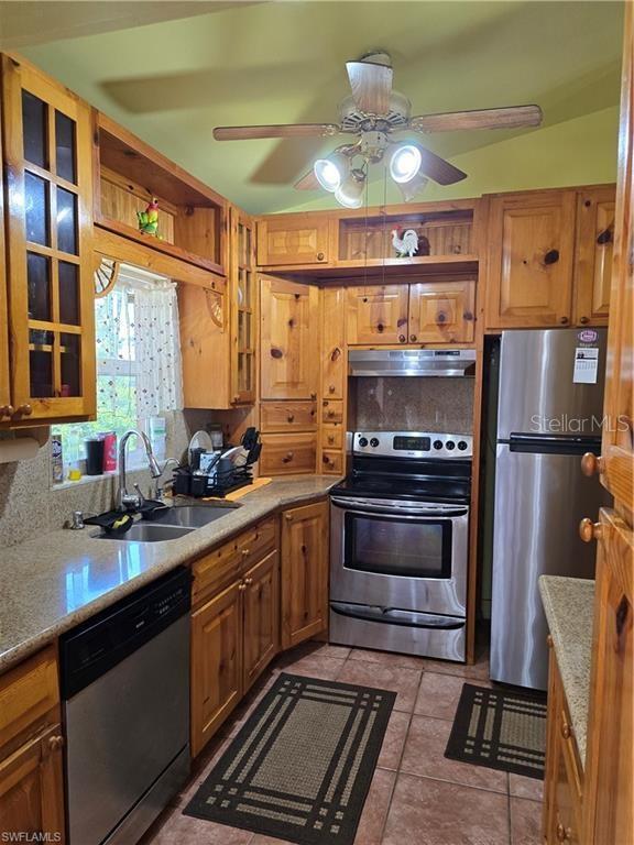 Image 34 of 39 For 1017 15th Street