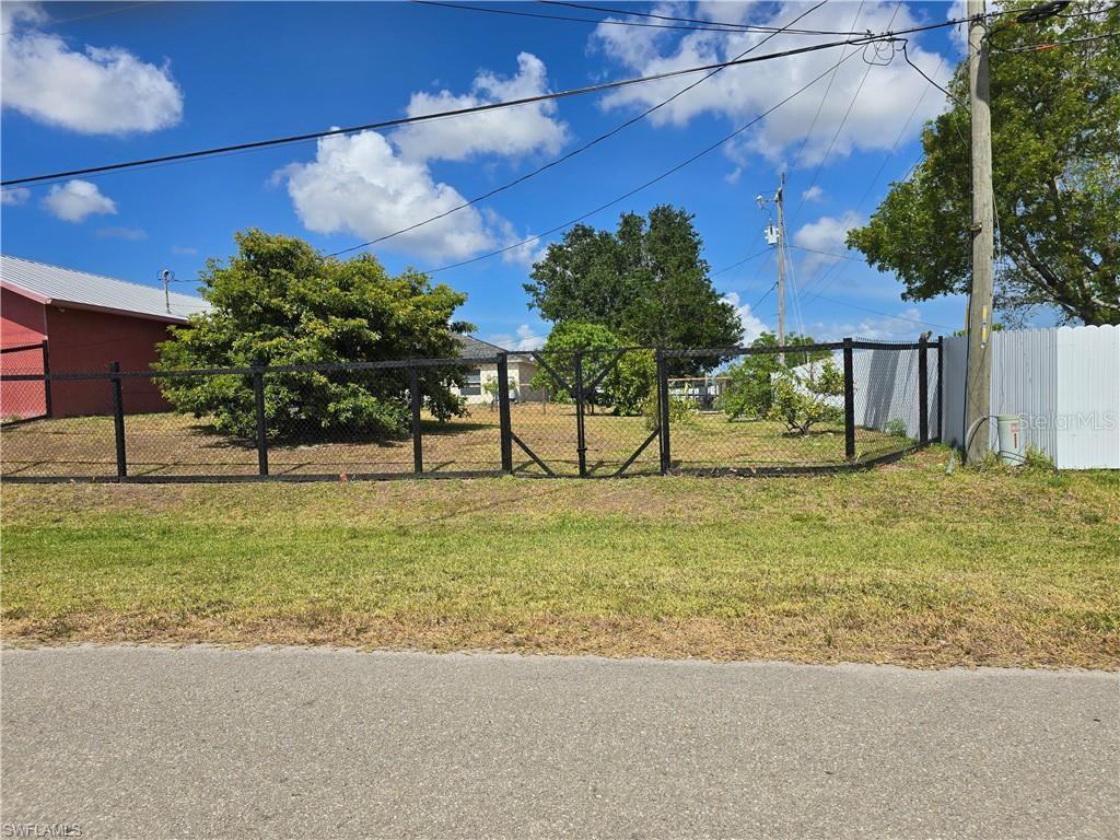 Image 9 of 39 For 1017 15th Street