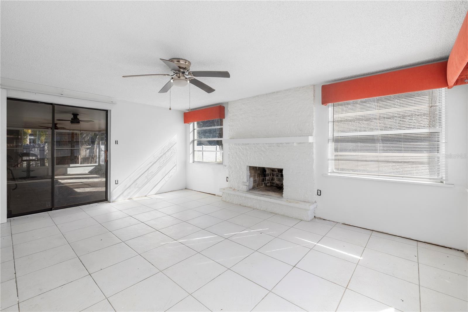 Image 18 of 44 For 7840 Gulf Way