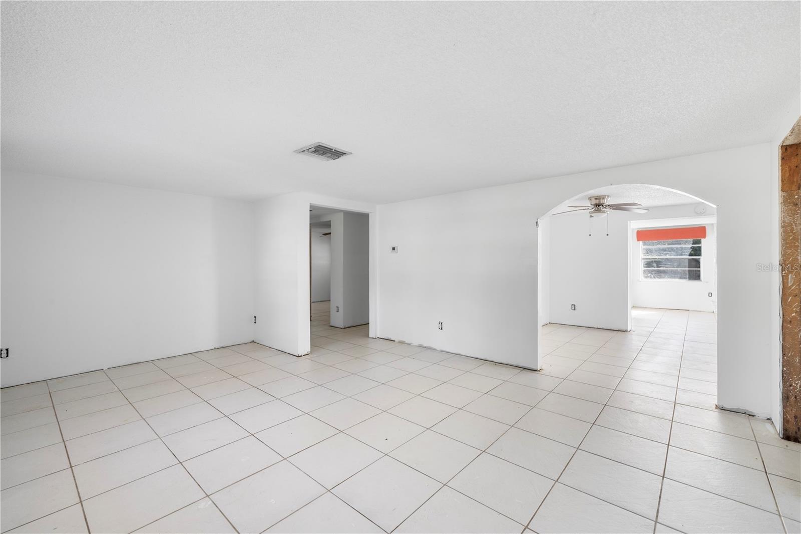 Image 22 of 44 For 7840 Gulf Way