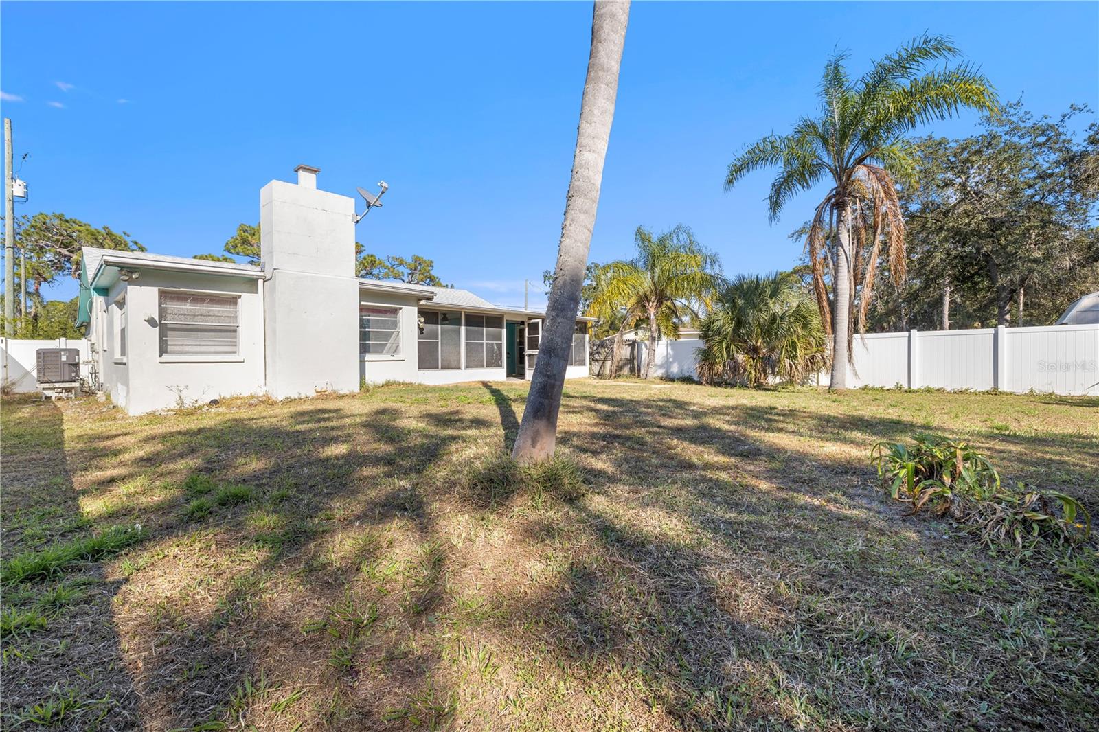 Image 26 of 44 For 7840 Gulf Way