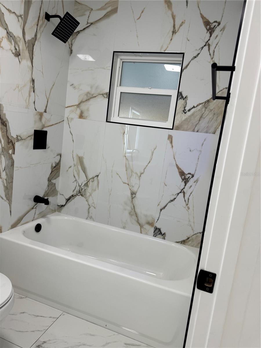 Image 19 of 72 For 4819 21st Avenue S