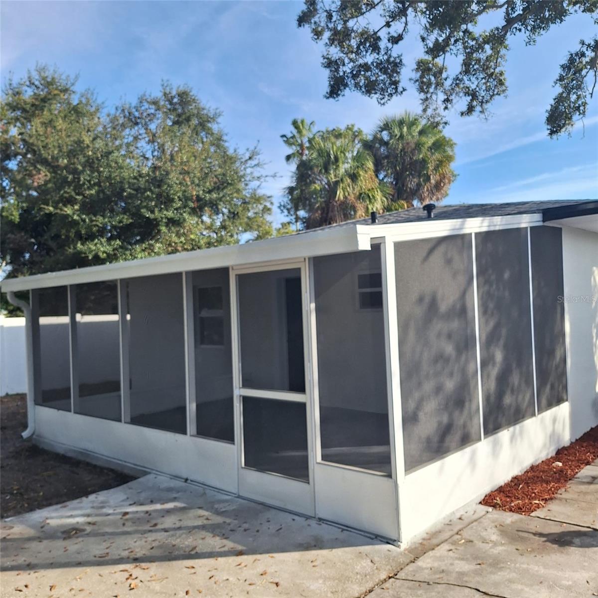 Image 24 of 72 For 4819 21st Avenue S