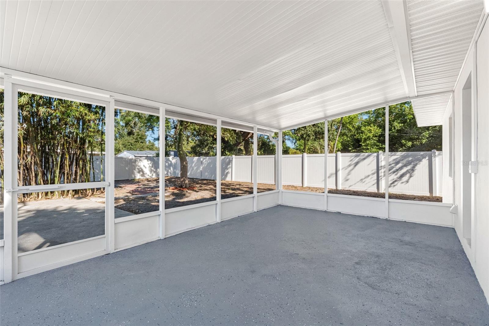 Image 28 of 72 For 4819 21st Avenue S