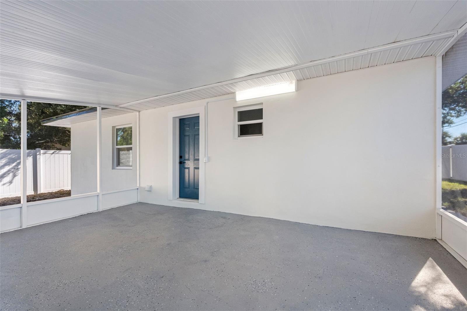 Image 29 of 72 For 4819 21st Avenue S