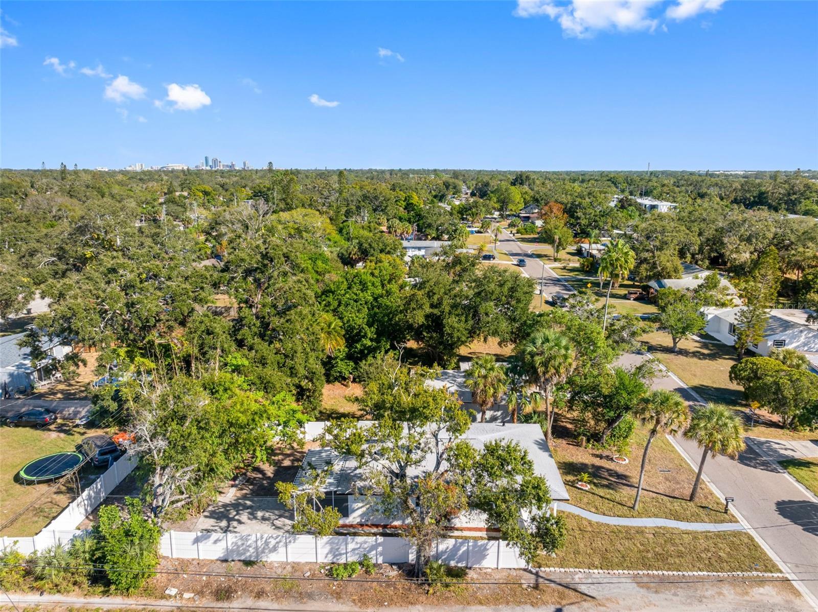 Image 63 of 72 For 4819 21st Avenue S