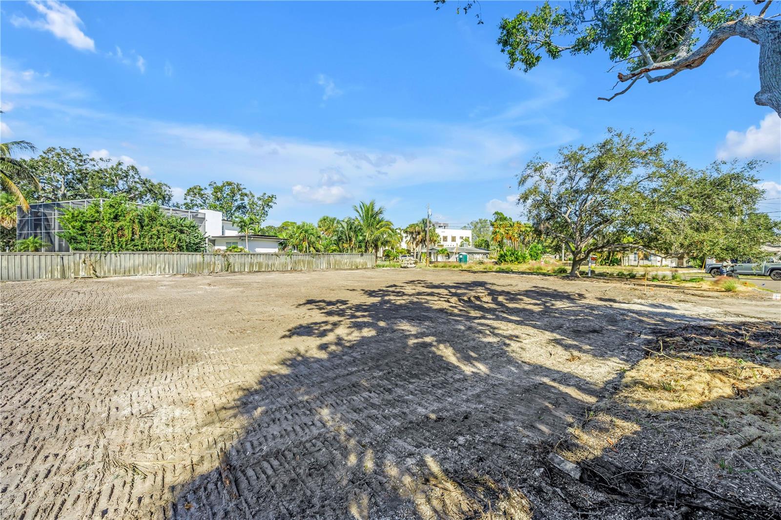 Image 10 of 13 For 4811 Paradise Way S