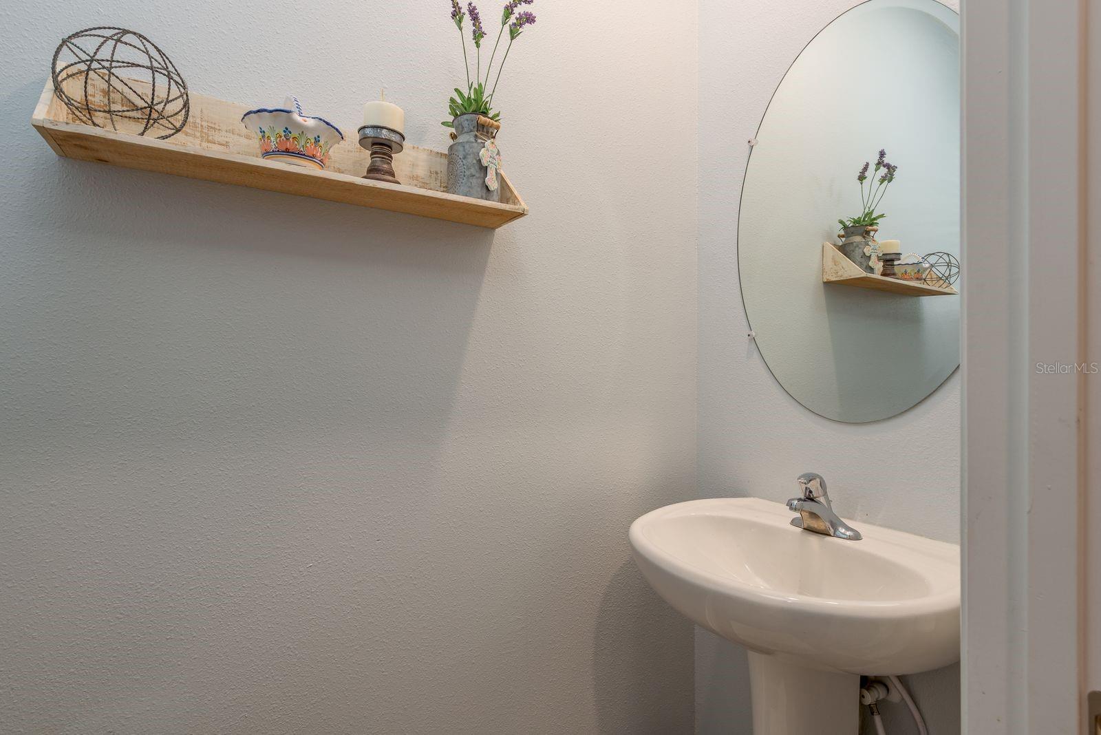 Image 15 of 46 For 16168 Glowing Grove Avenue