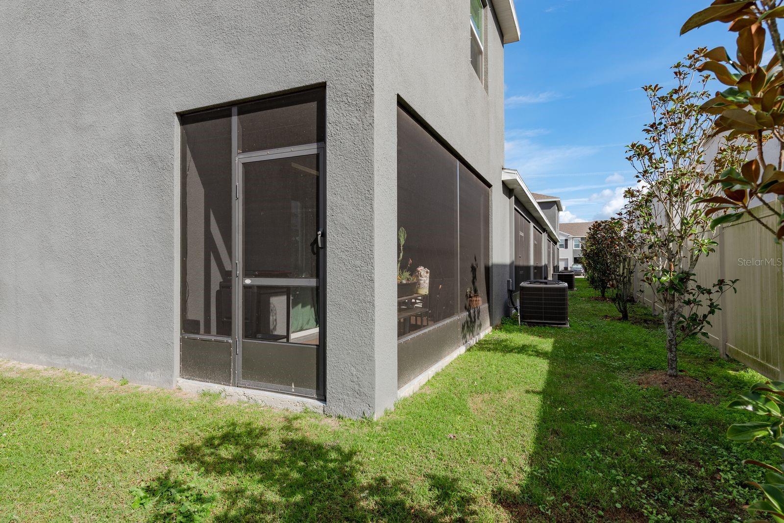 Image 35 of 46 For 16168 Glowing Grove Avenue