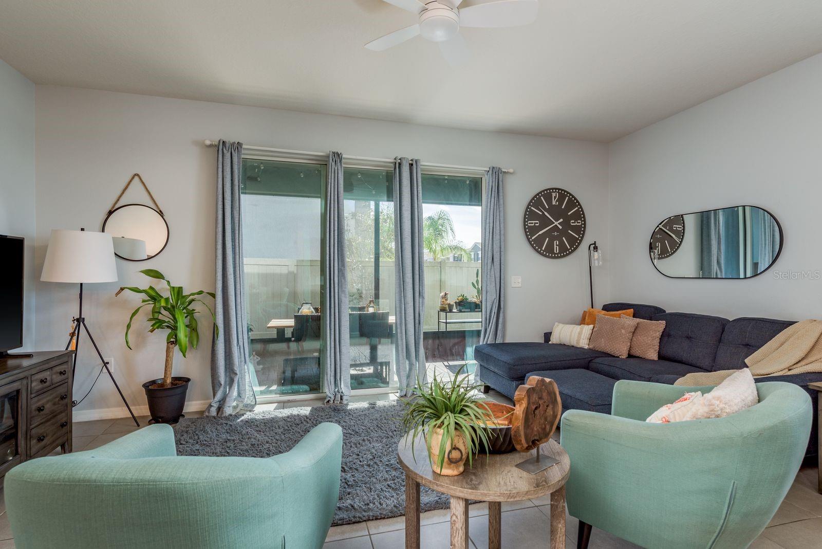 Image 6 of 46 For 16168 Glowing Grove Avenue