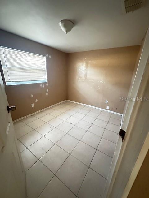 Image 12 of 21 For 4638 38th Avenue N