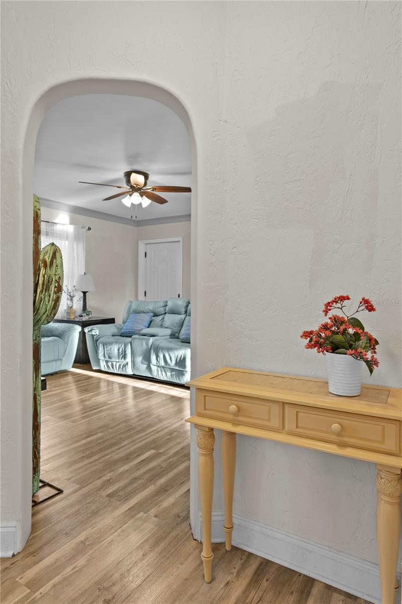 Image 14 of 32 For 2444 35th Street N