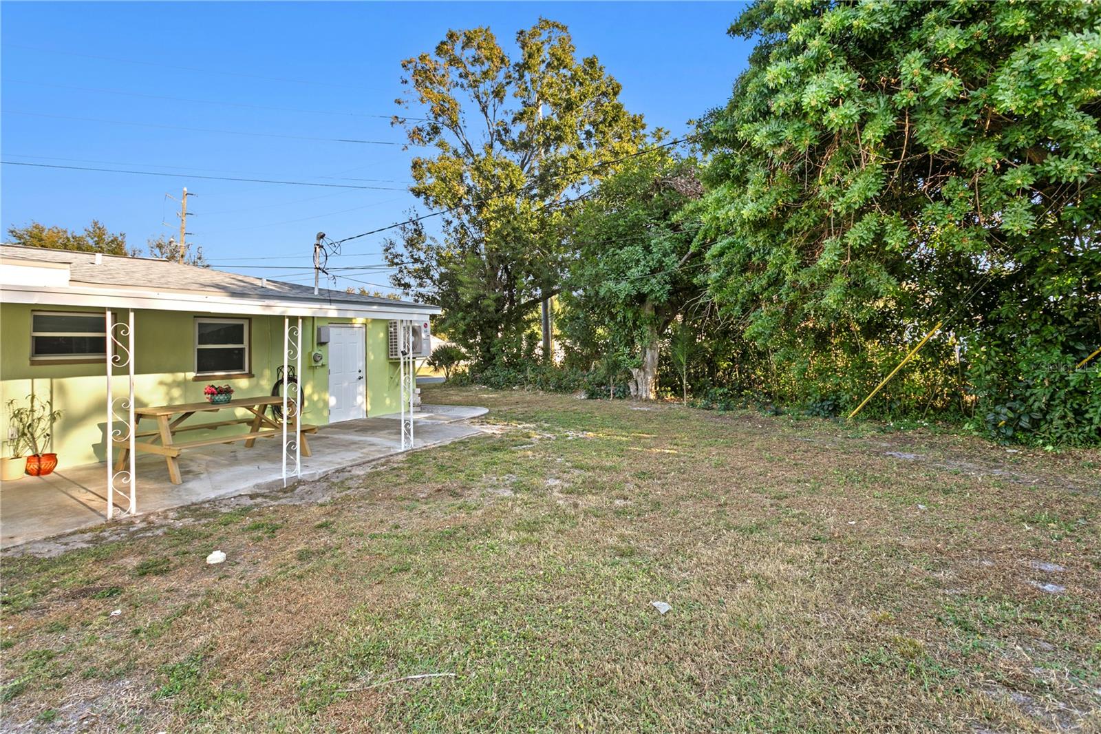 Image 28 of 32 For 2444 35th Street N