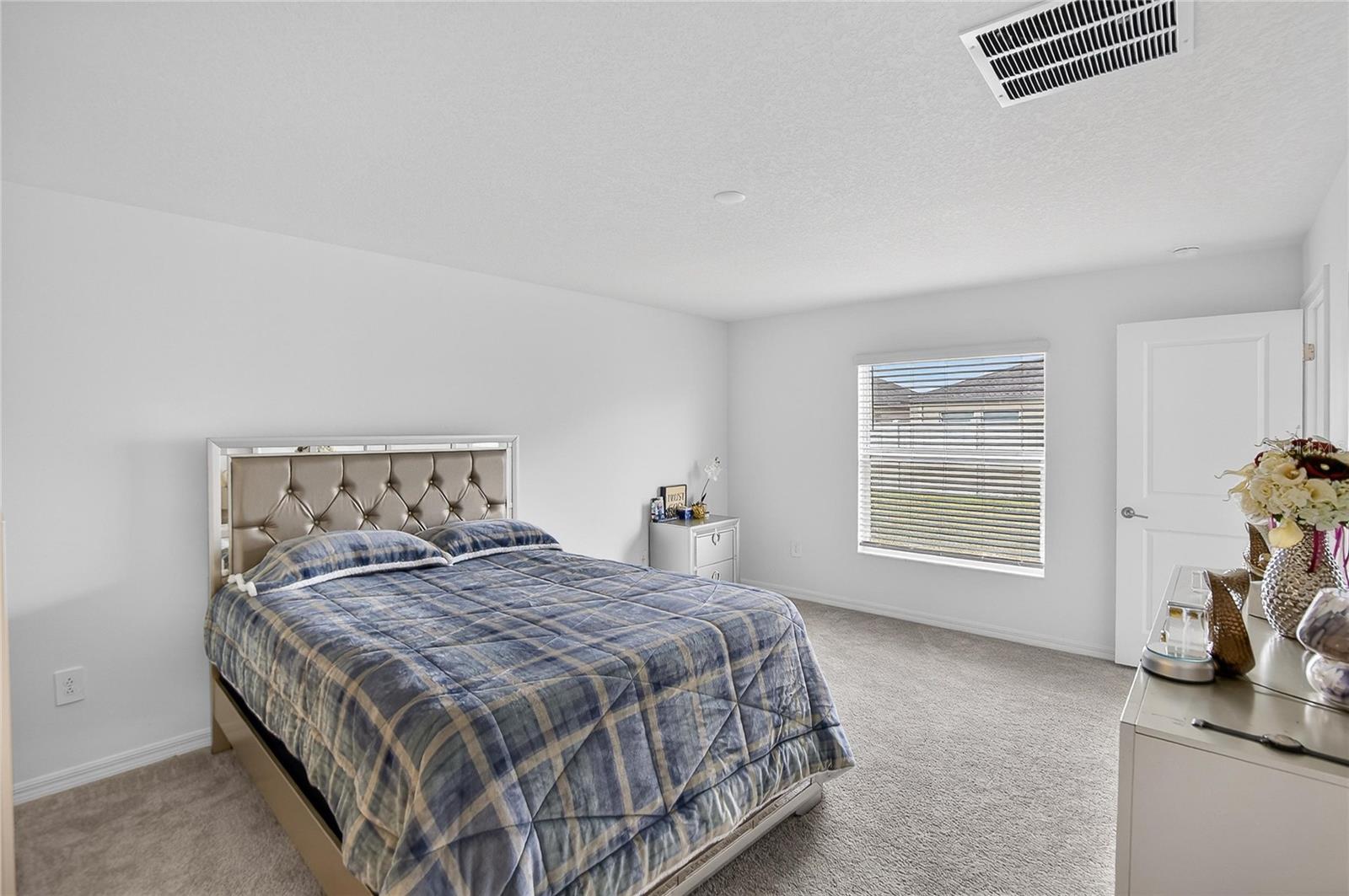 Image 10 of 20 For 13084 Garnet Raspberry Ave