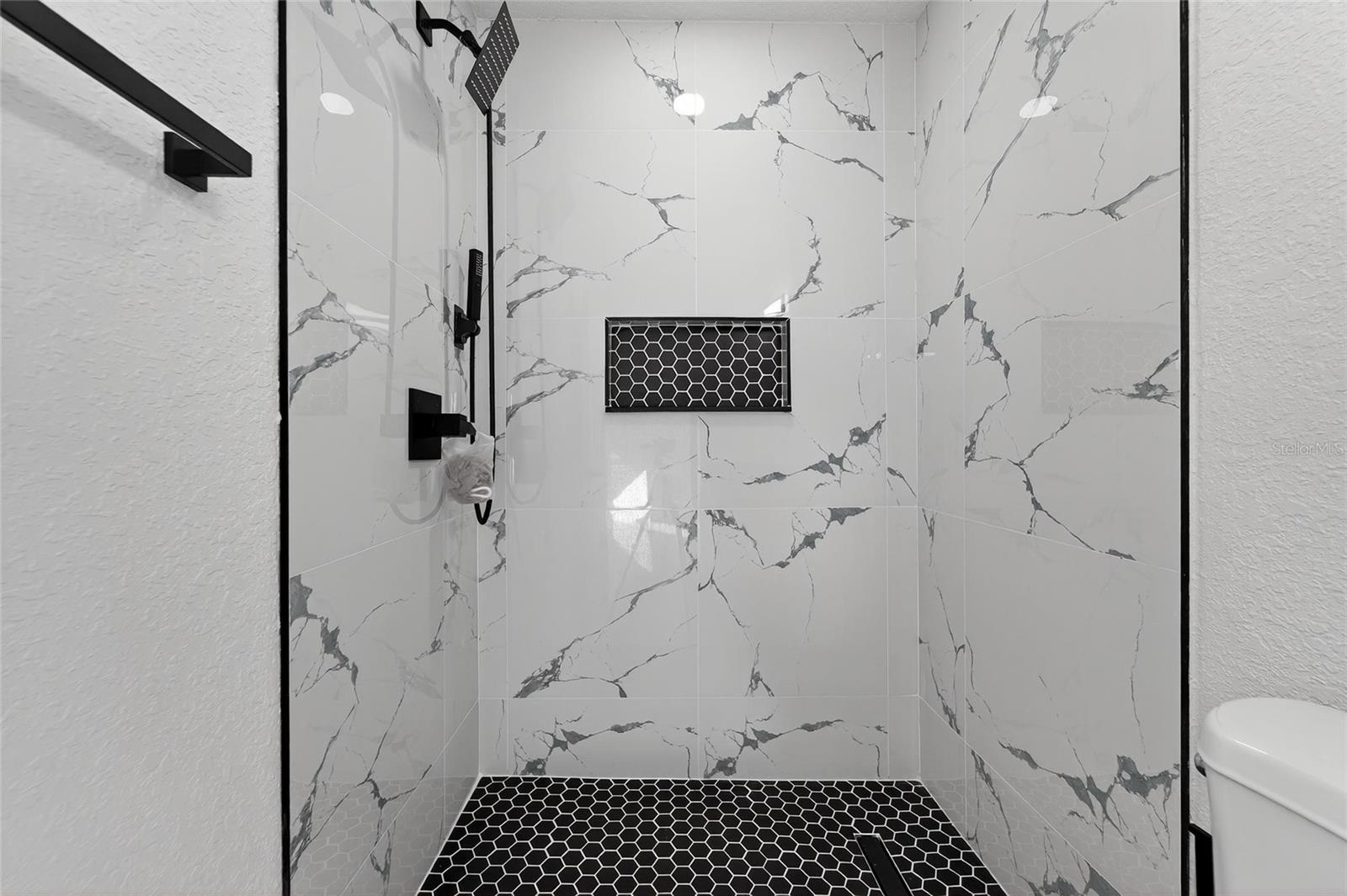 Image 44 of 100 For 4712 Serena Drive