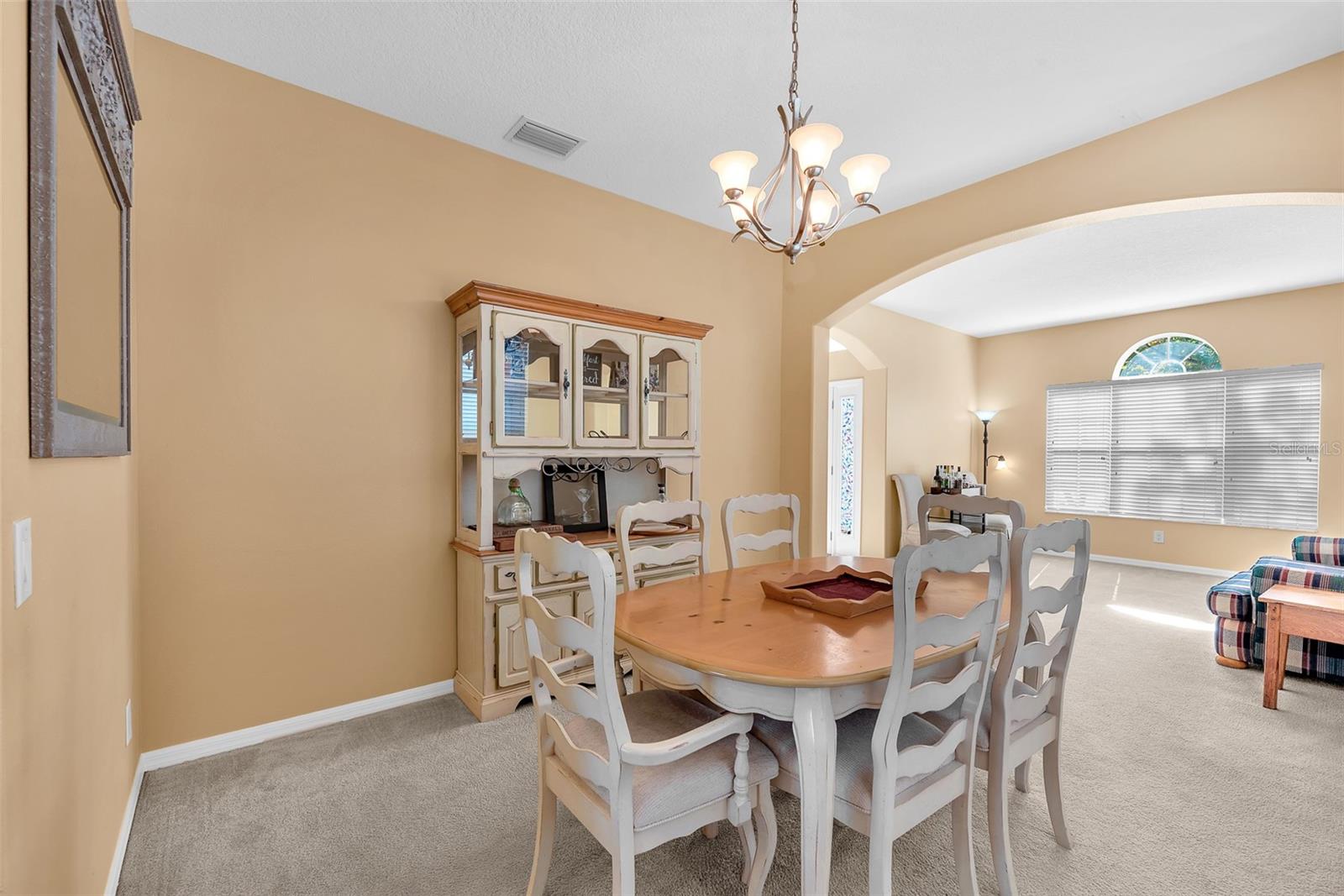 Listing photo id 8 for 608 Washita Stone Drive