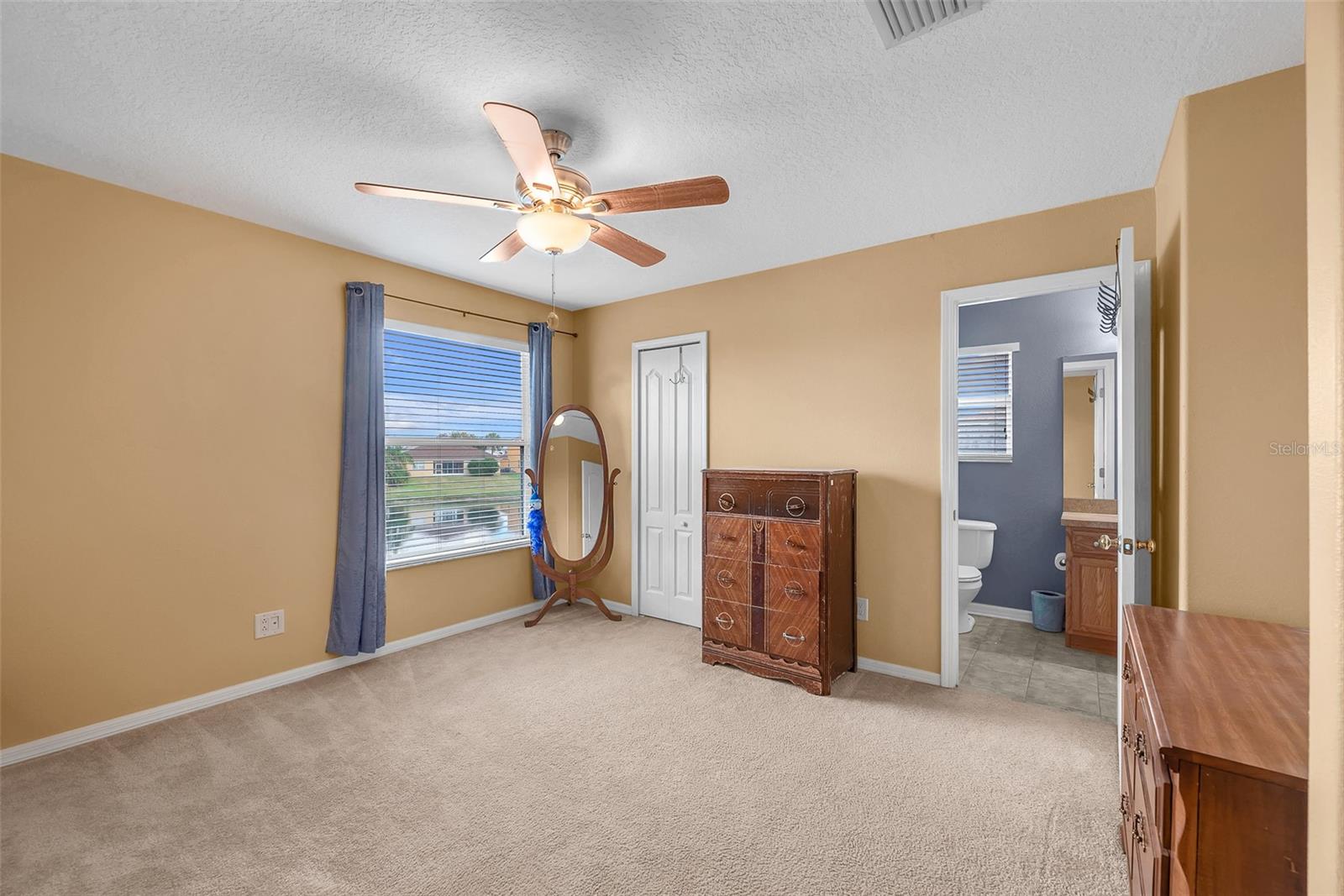 Listing photo id 26 for 608 Washita Stone Drive