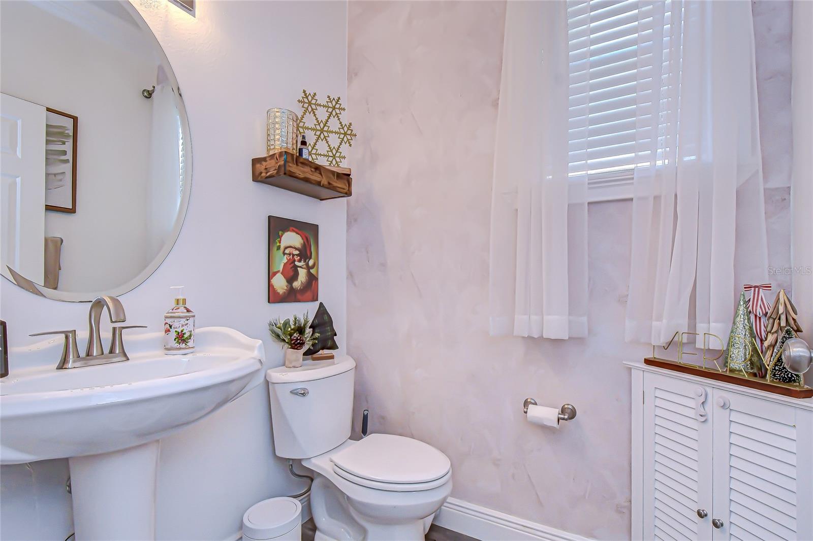 Listing photo id 17 for 10448 River Bream Drive