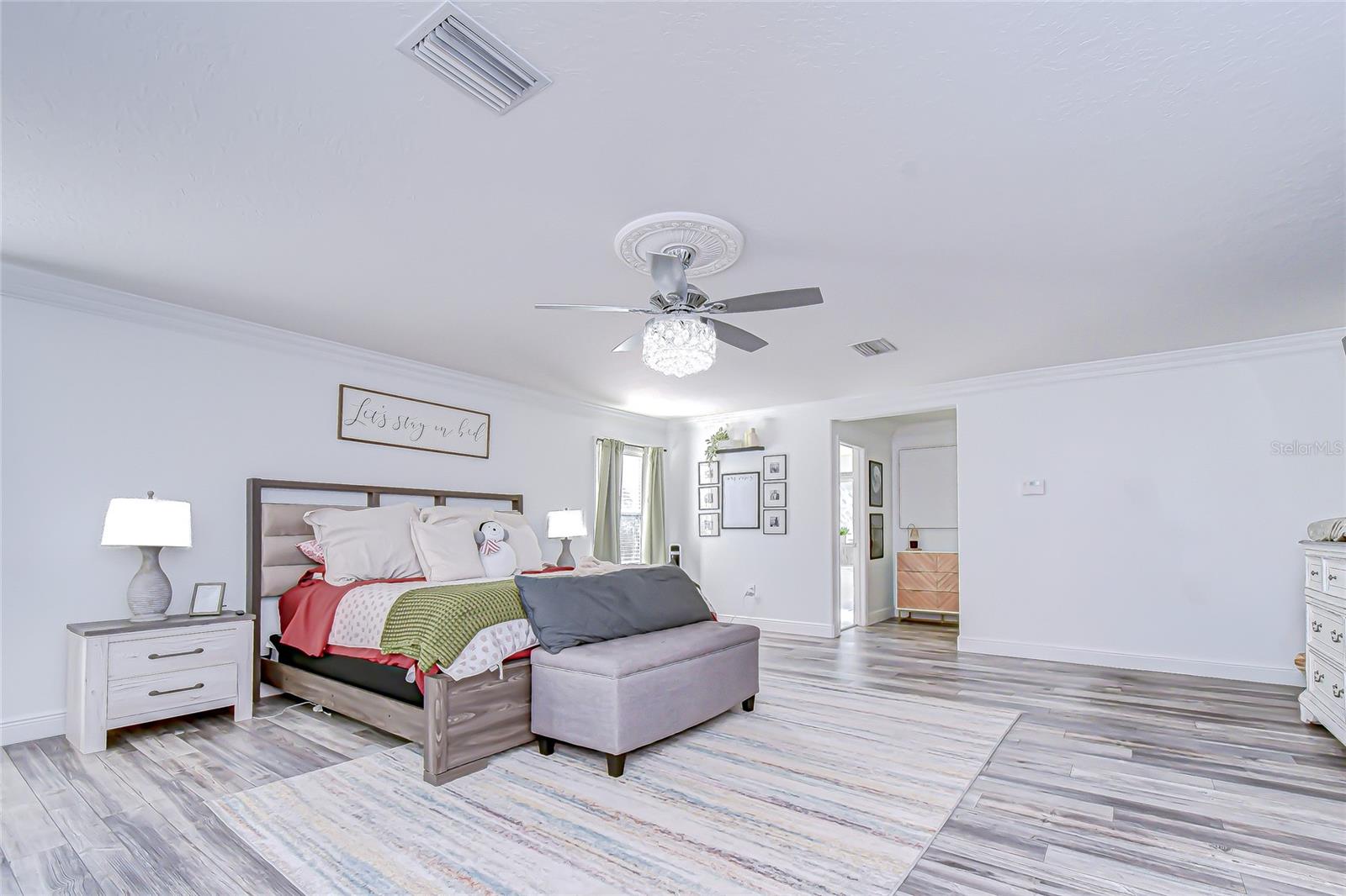 Listing photo id 21 for 10448 River Bream Drive