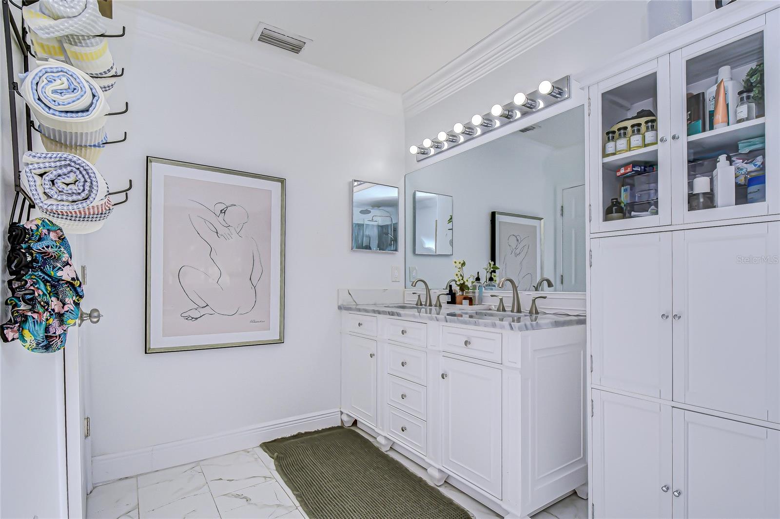 Listing photo id 25 for 10448 River Bream Drive