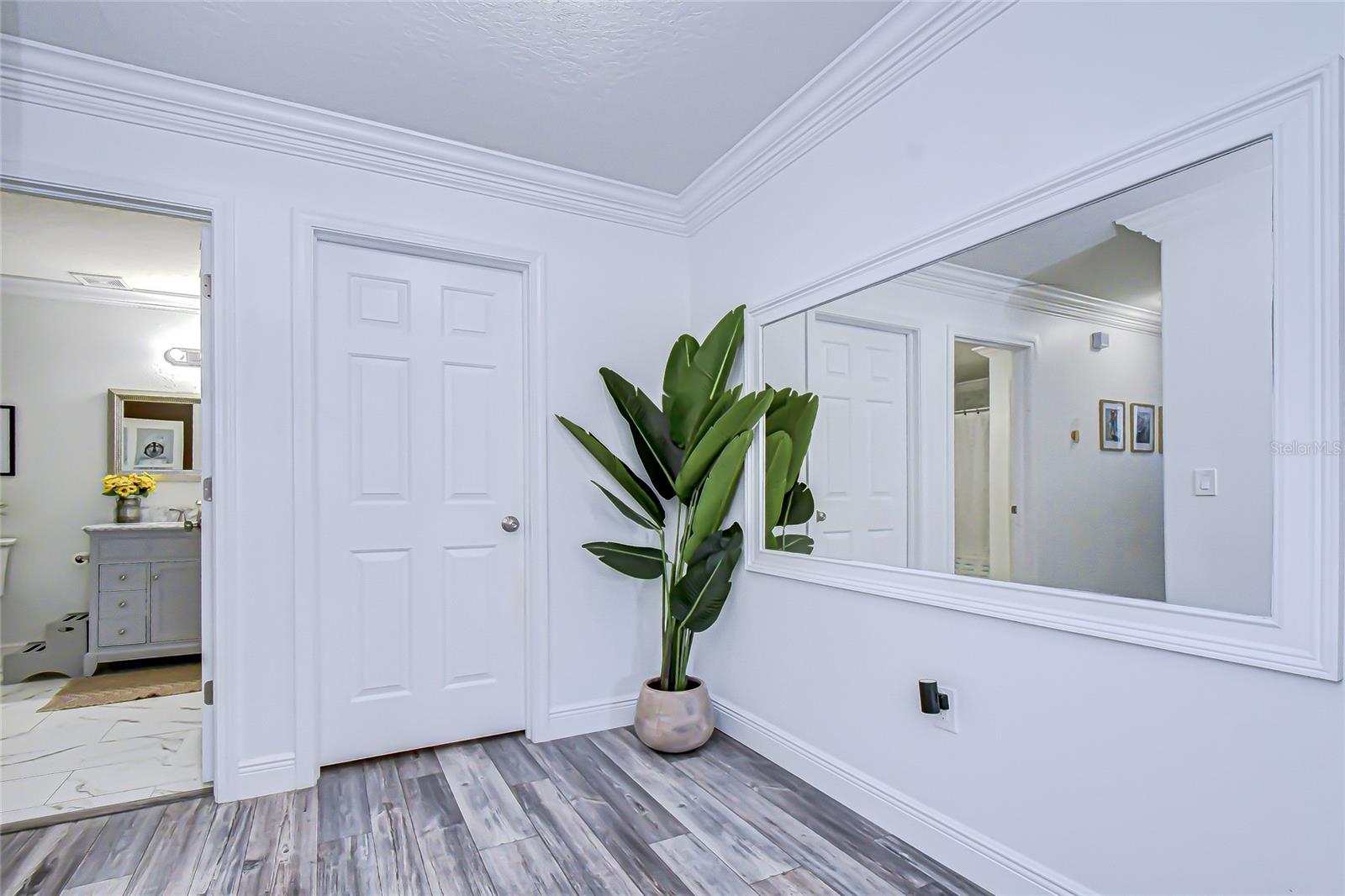 Listing photo id 27 for 10448 River Bream Drive