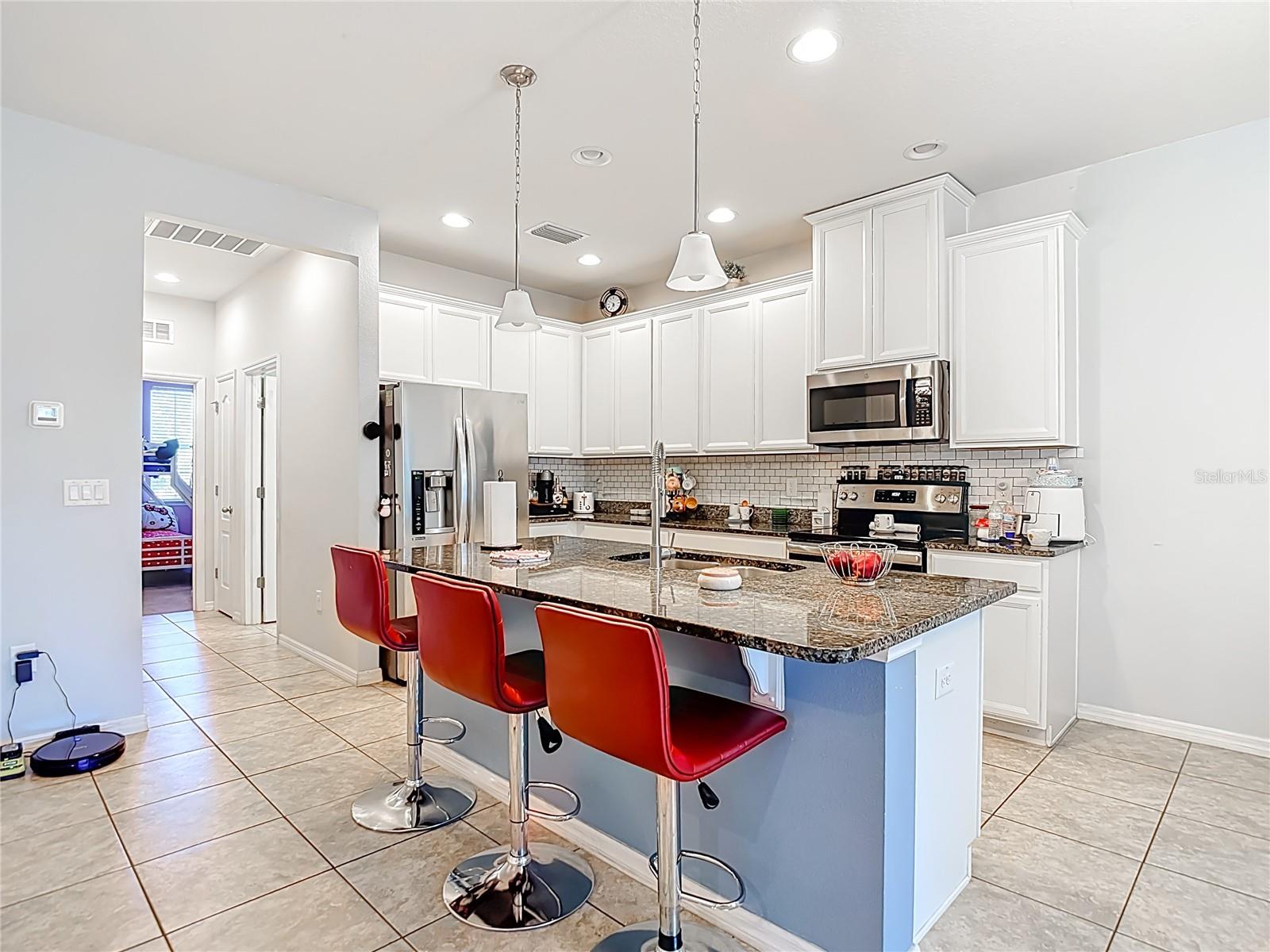 Listing photo id 11 for 10567 Heron Hideaway Loop