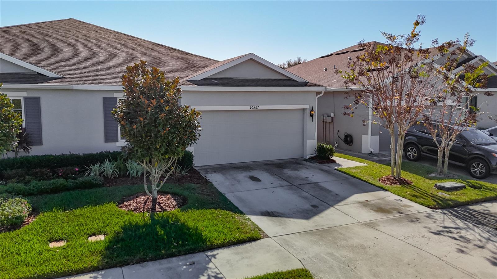 Listing photo id 0 for 10567 Heron Hideaway Loop