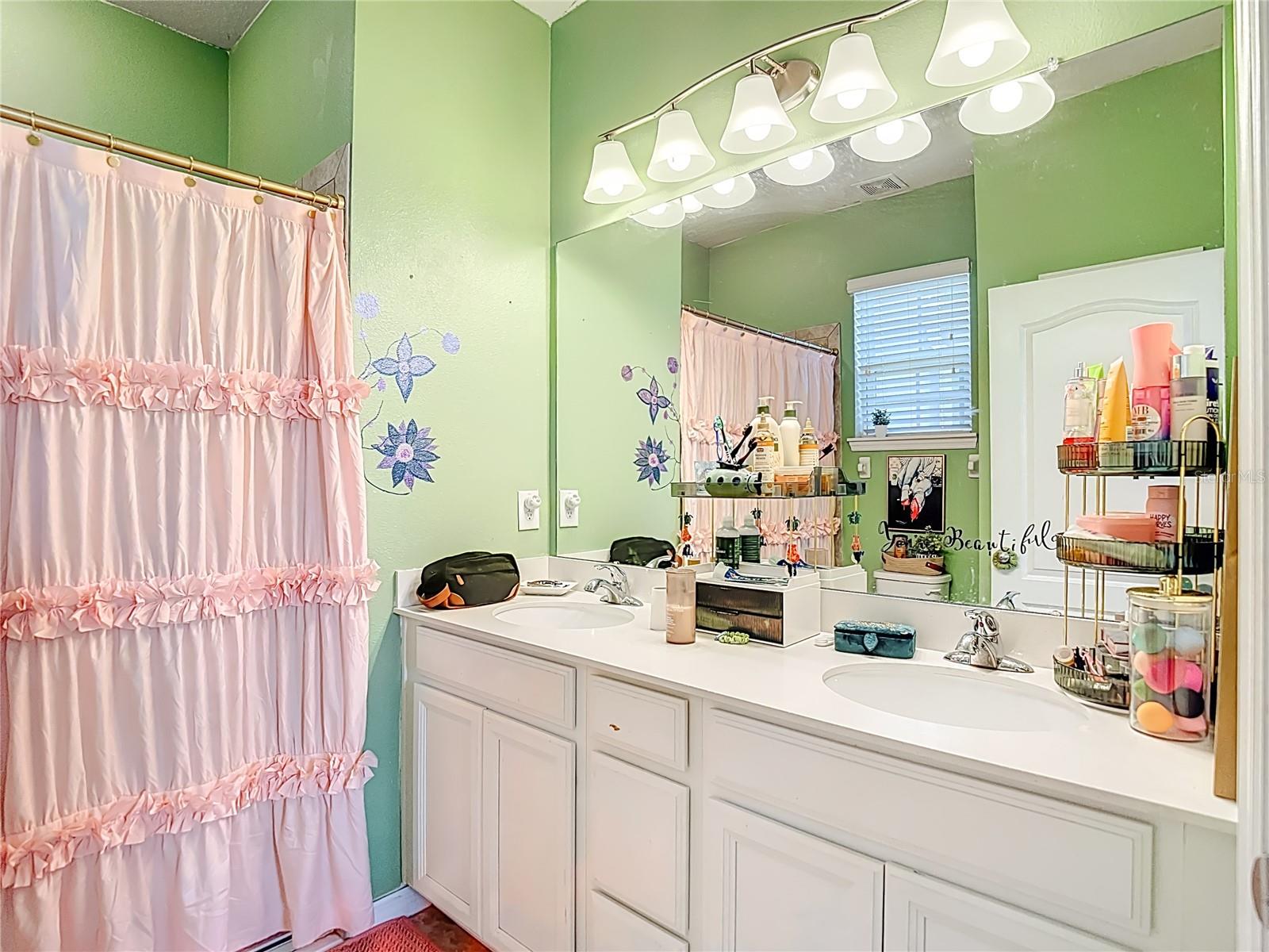 Listing photo id 28 for 10567 Heron Hideaway Loop