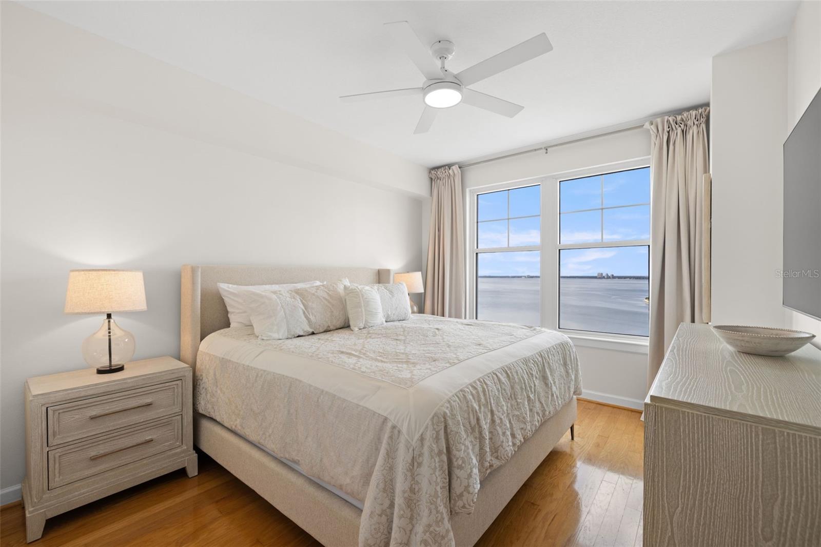 Image 11 of 39 For 345 Bayshore Boulevard 1809