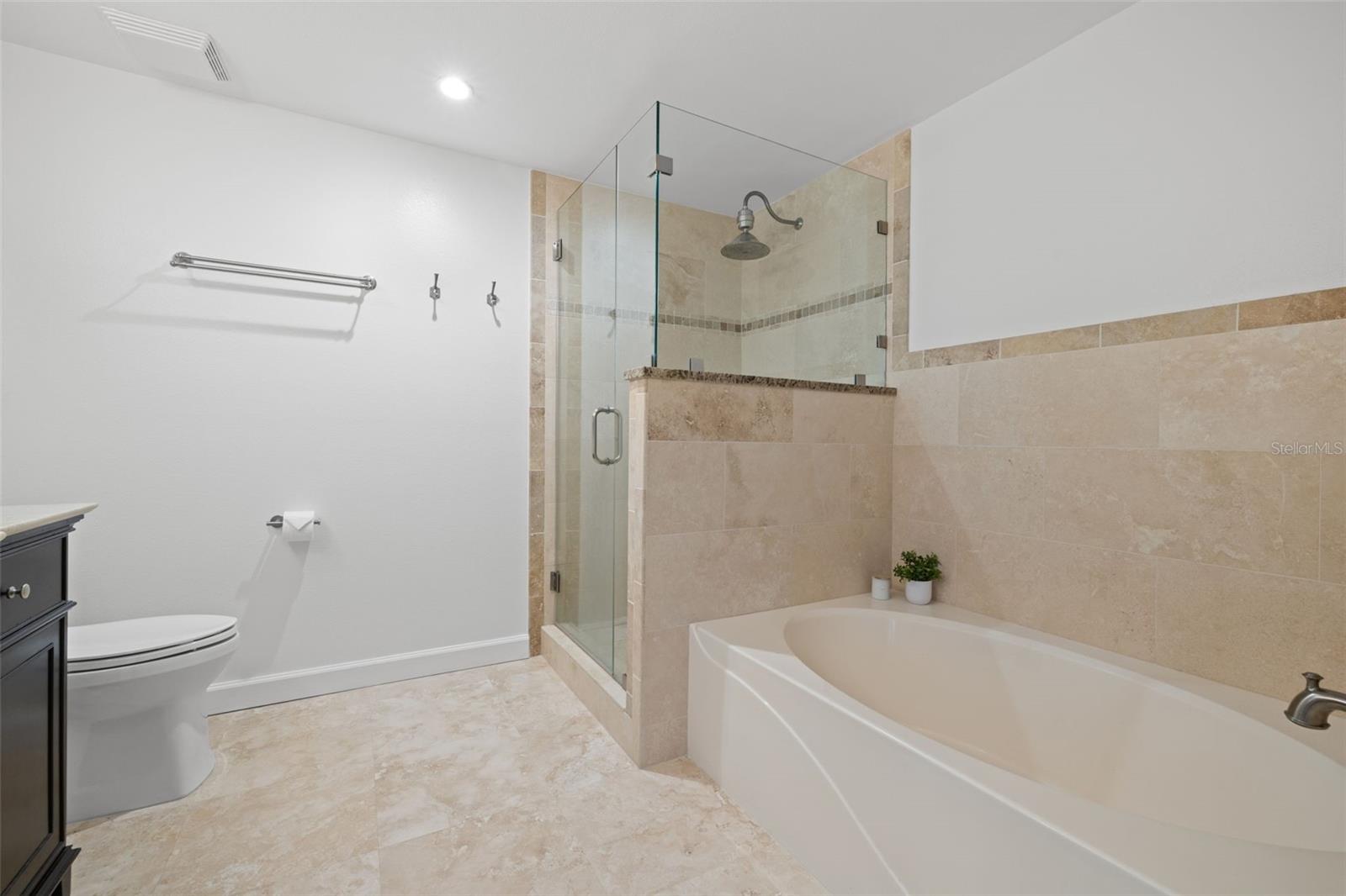 Image 17 of 39 For 345 Bayshore Boulevard 1809