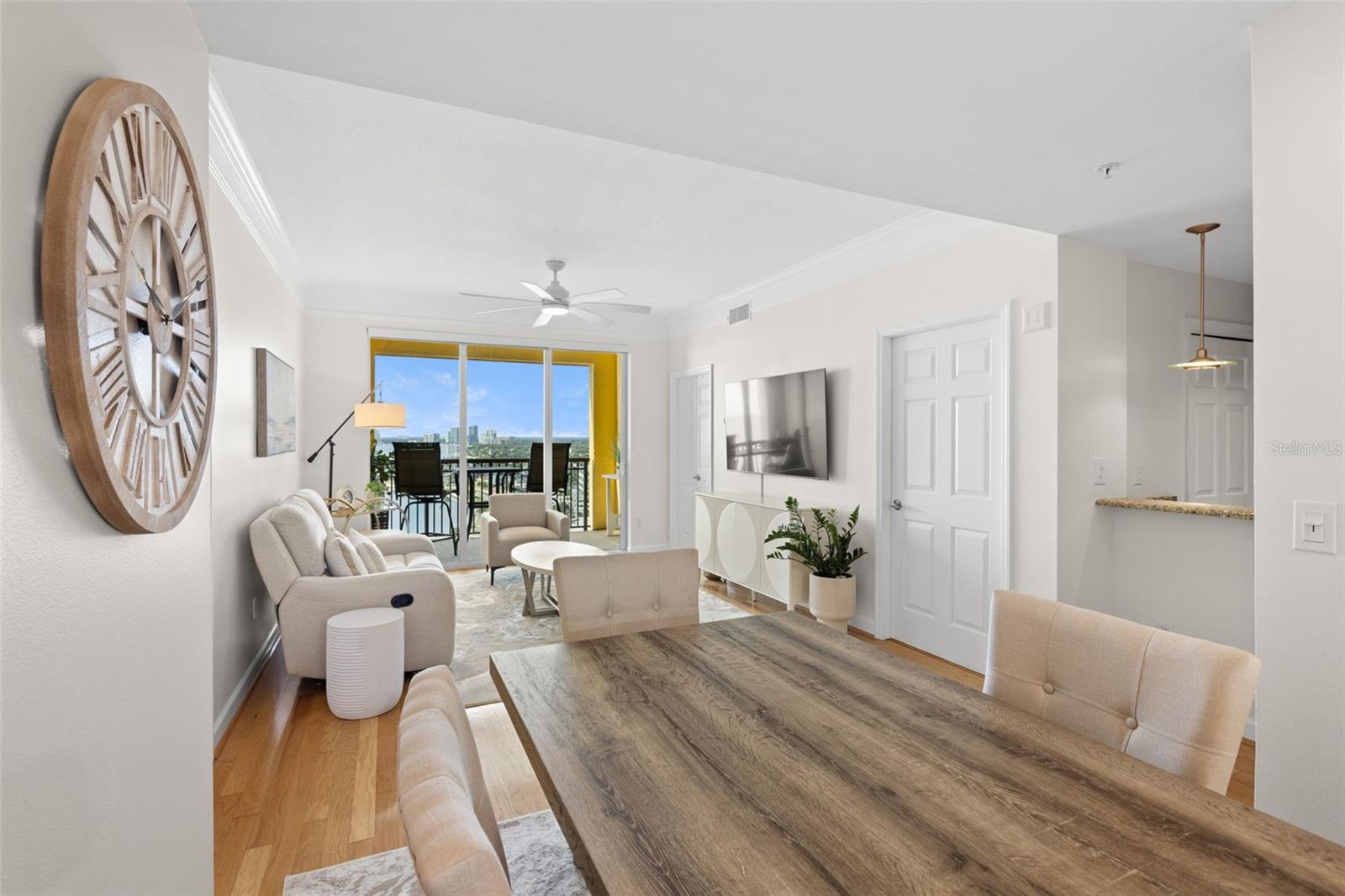 Image 5 of 39 For 345 Bayshore Boulevard 1809