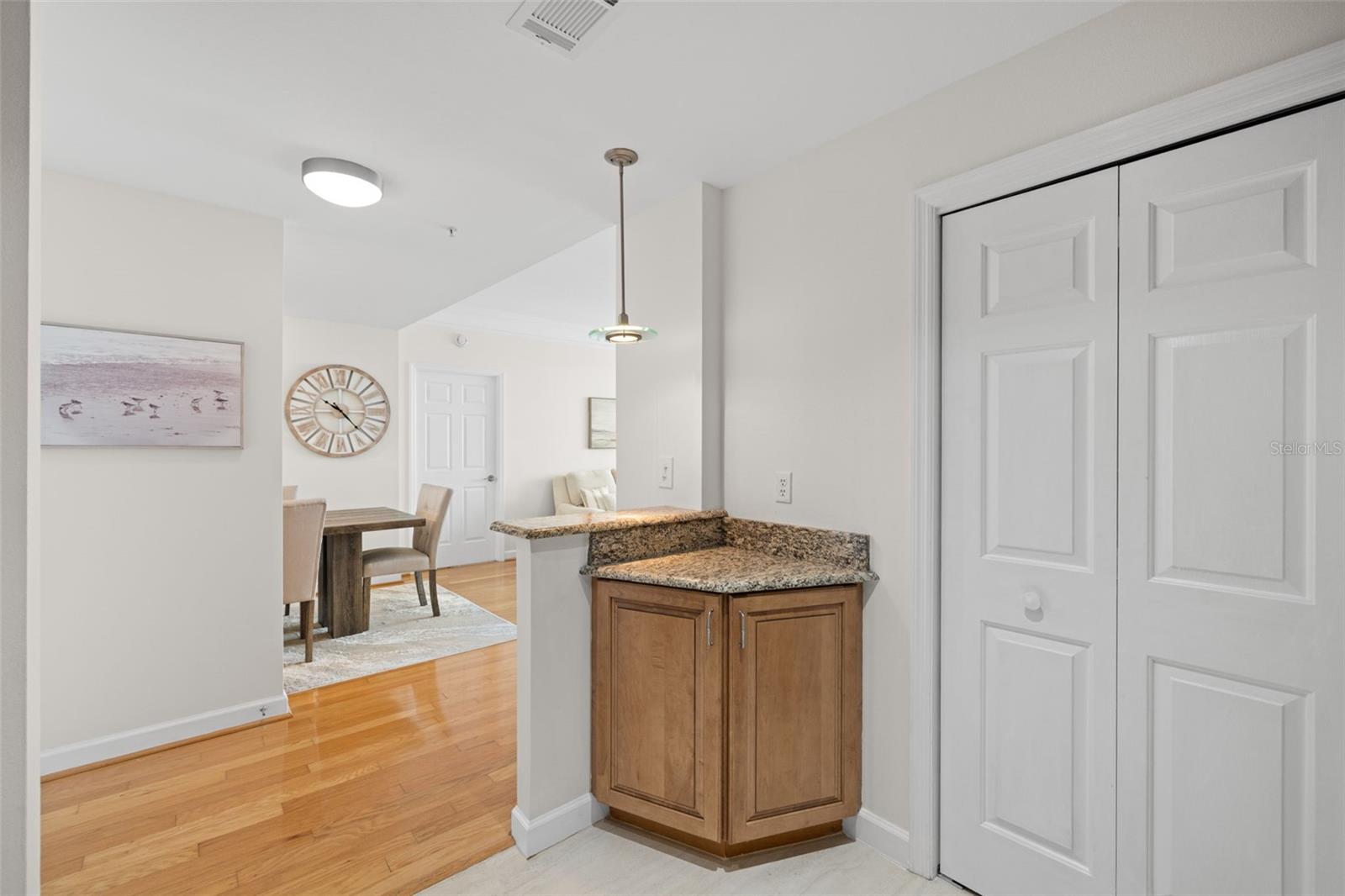 Image 9 of 39 For 345 Bayshore Boulevard 1809