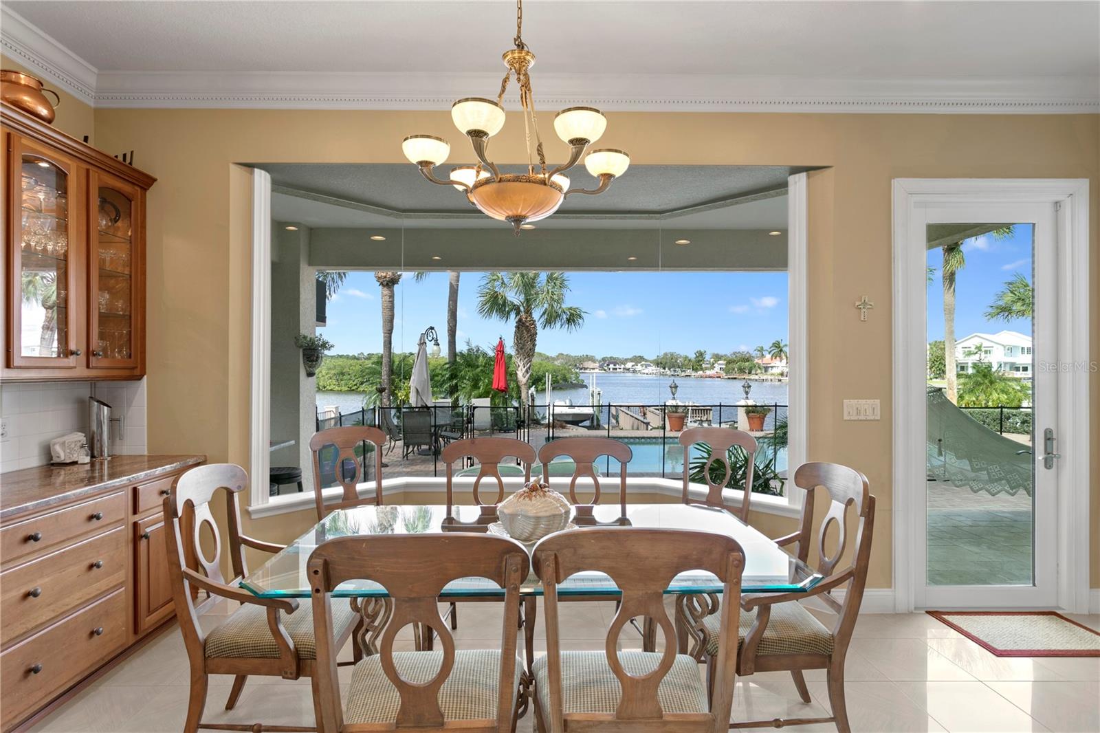 Listing photo id 23 for 7303 Pelican Island Drive