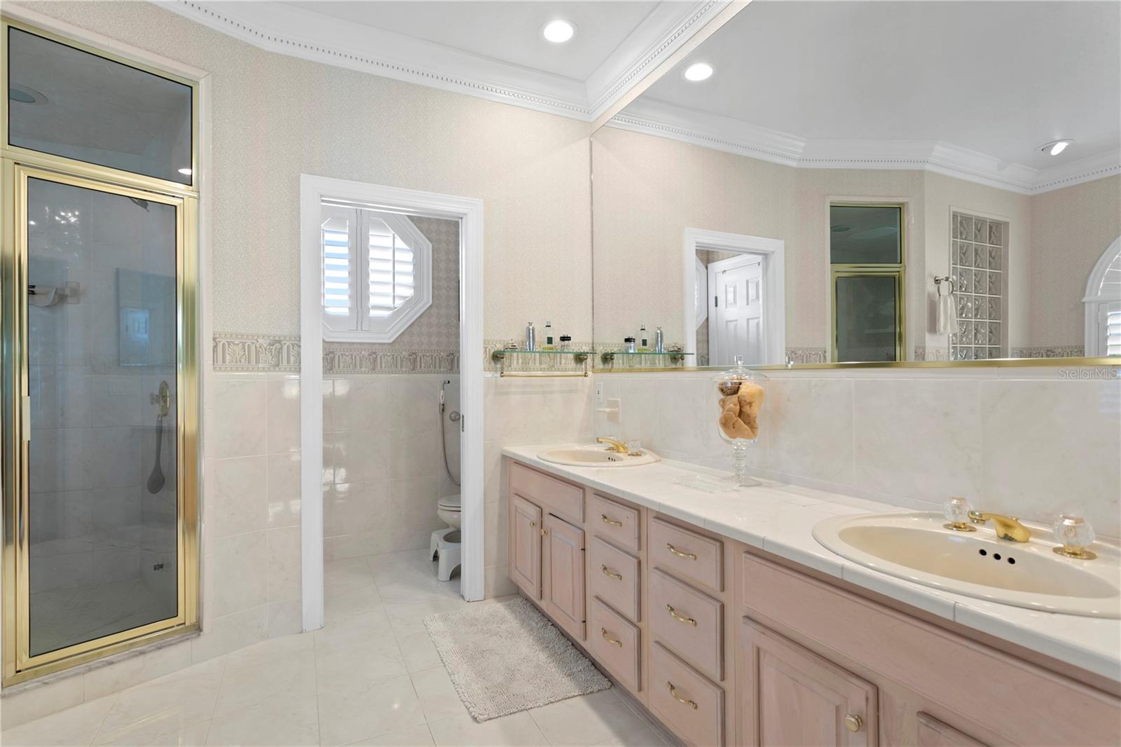 Listing photo id 40 for 7303 Pelican Island Drive