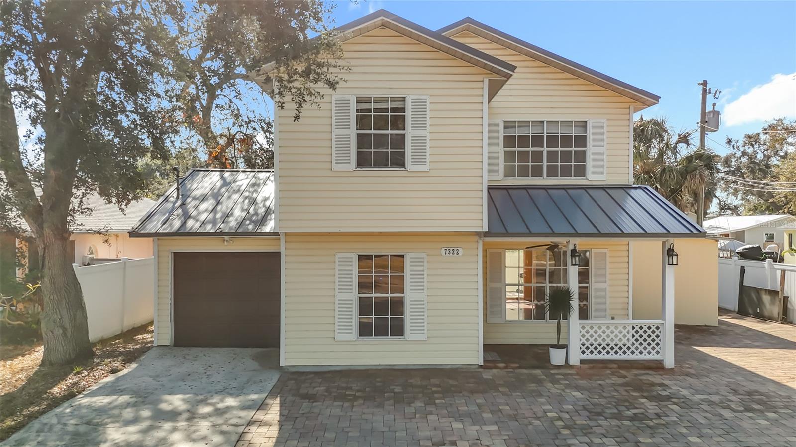 Details for 7322 54th Avenue N, ST PETERSBURG, FL 33709