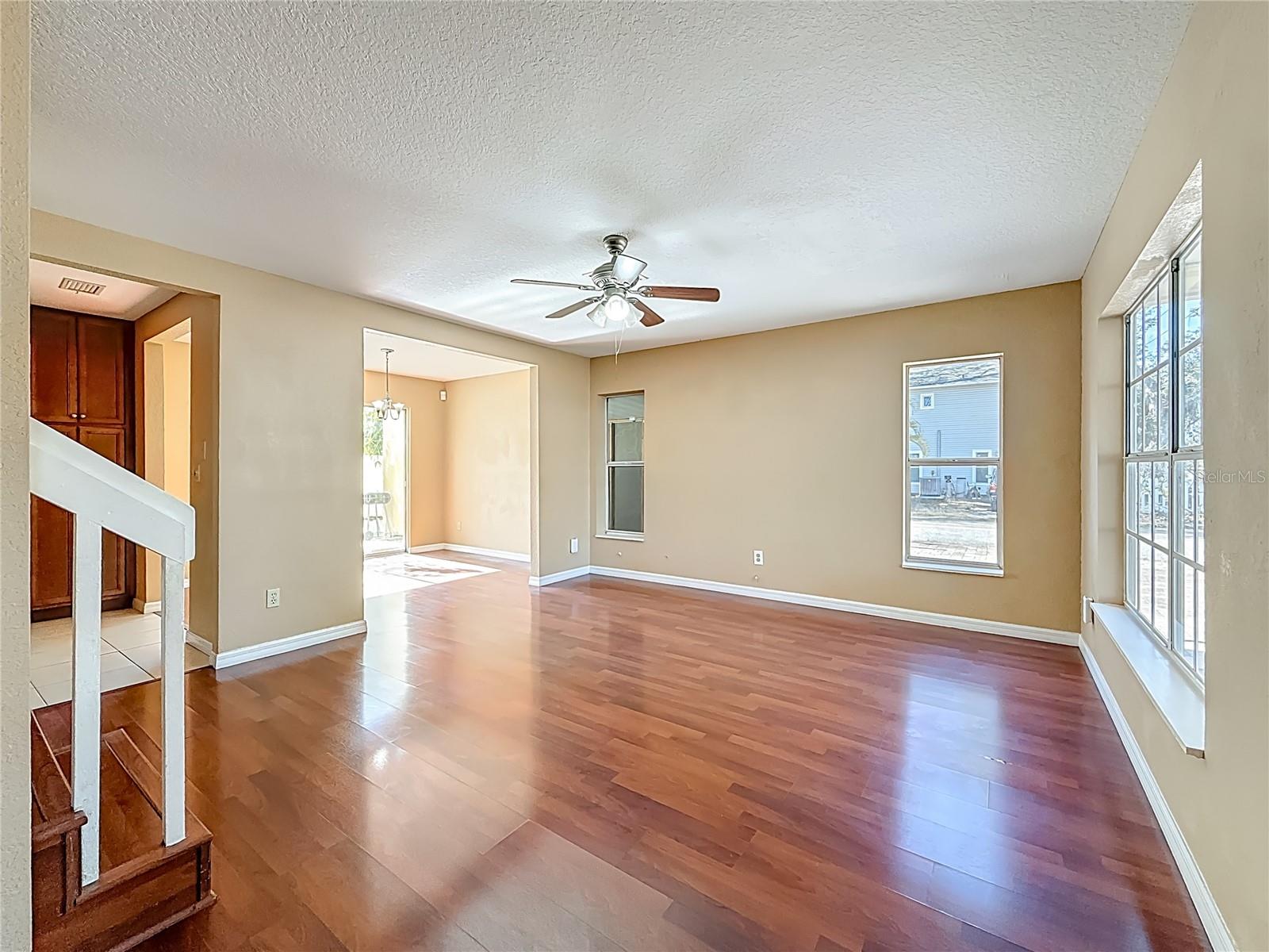 Image 15 of 77 For 7322 54th Avenue N