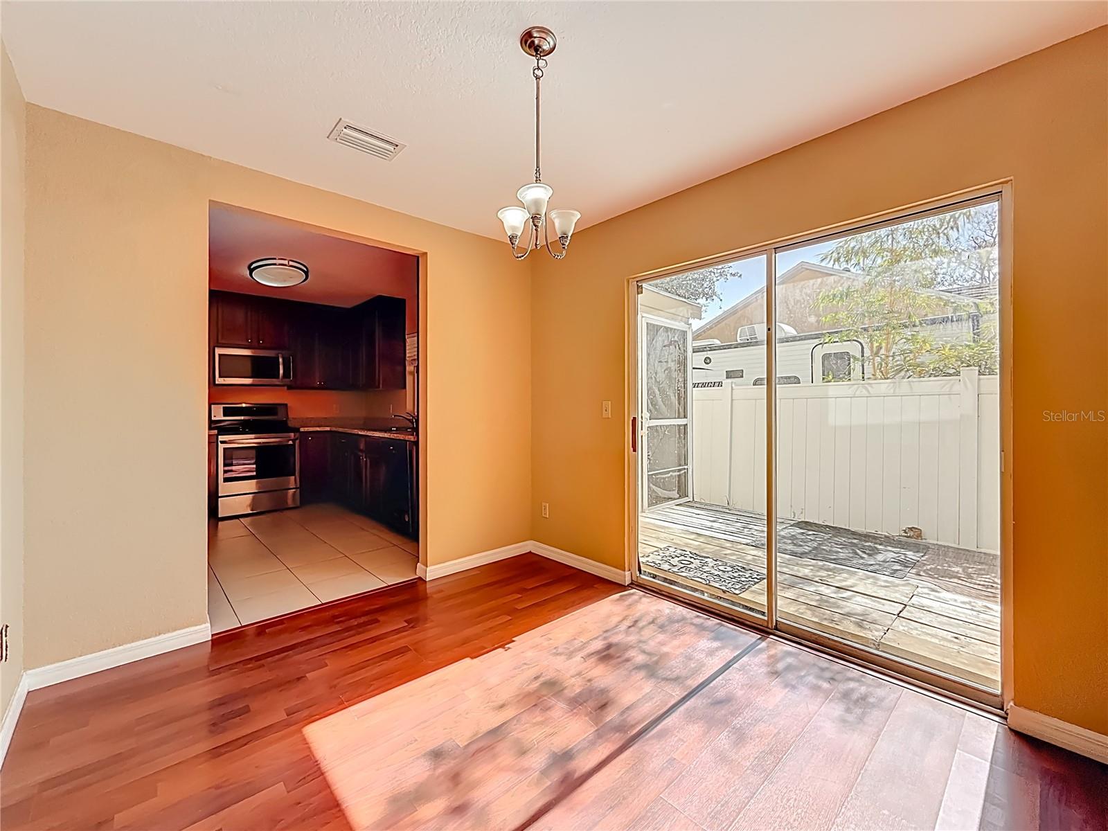 Image 28 of 77 For 7322 54th Avenue N