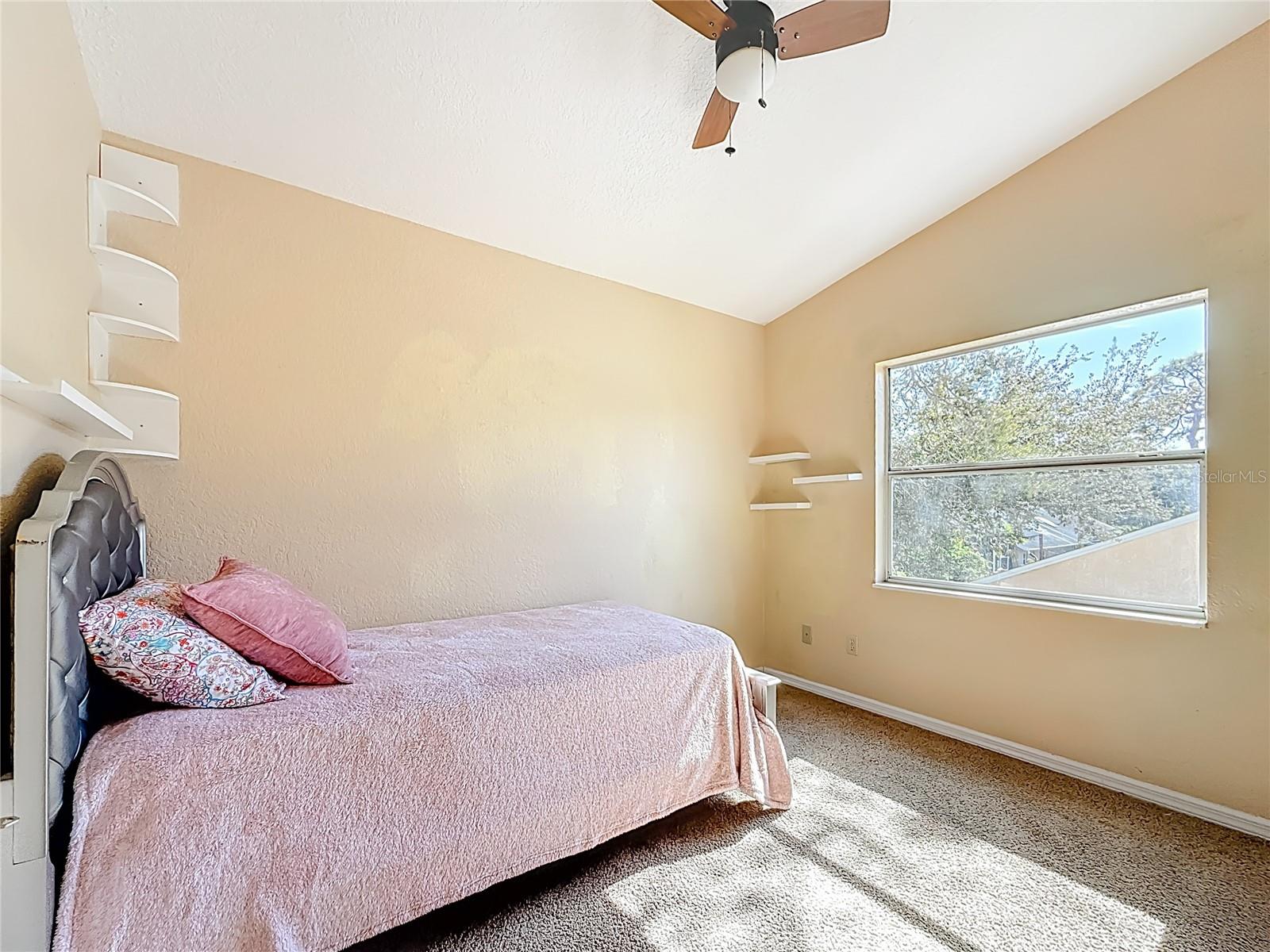 Image 37 of 77 For 7322 54th Avenue N